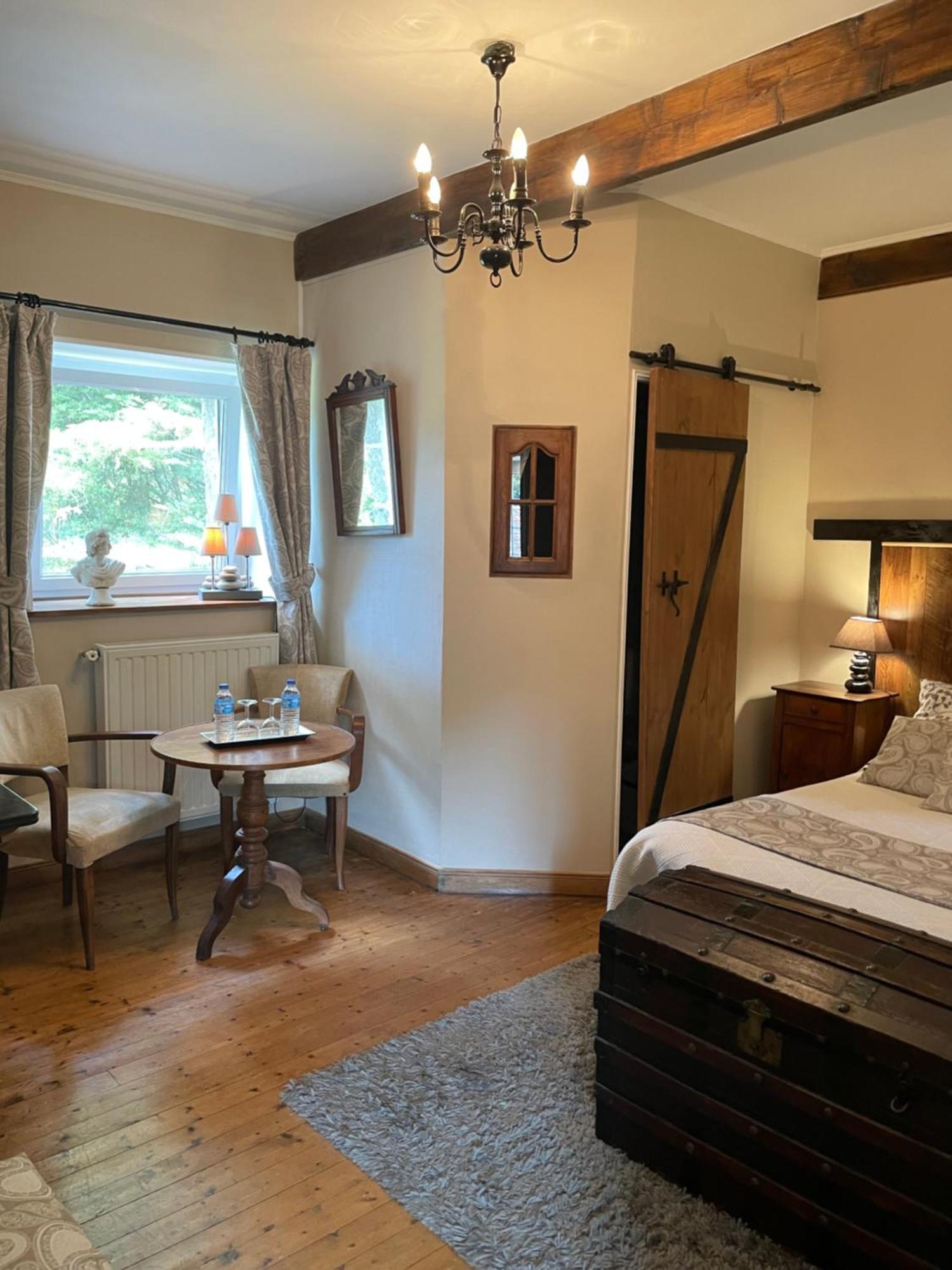 Manoir De Kerliviry Bed & Breakfast Cleder Exterior photo